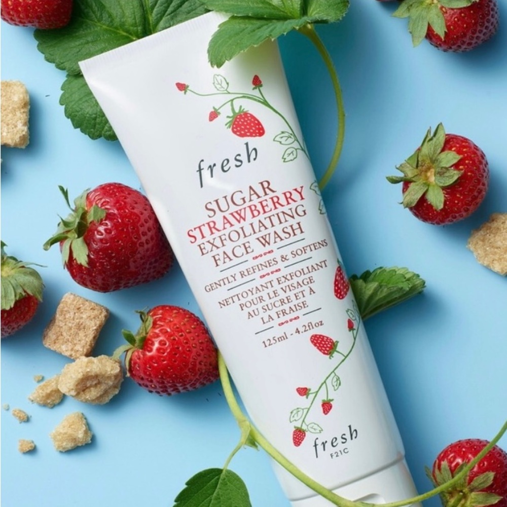 fresh Sugar Strawberry Exfoliating Face Wash Full Size Brand New